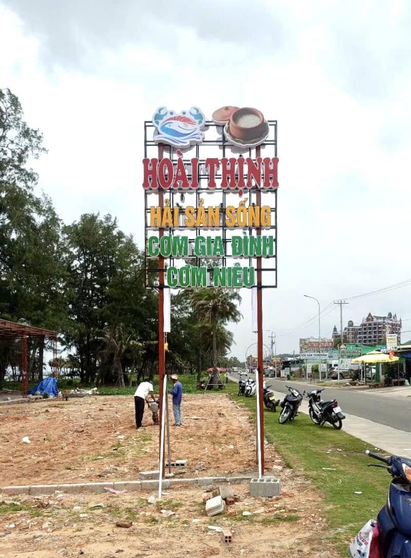 Cơm Niêu Hoài Thịnh